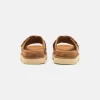 Ugg Goldenstar Cross Slide - Ugg